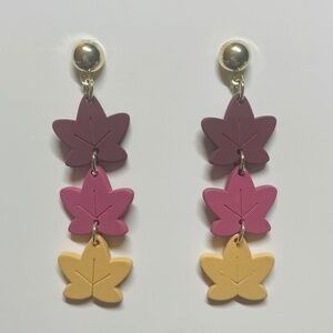 1pair Intricately Designed Maple Leaf Dangle Earrings, Nature-Inspired Beauty